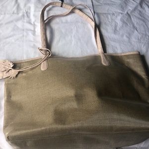 Erica Medium Linen Leaf Tote Bag